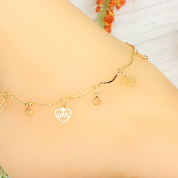 "Handmade Anklet – Elegant & Delicate Jewelry for Women | UNVRC1004 - Picture 3 of 10